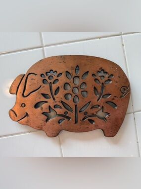 Vintage Pig Copper Plated Cast Iron Pot Holder Trivet 1980’s Farmhouse Taiwan